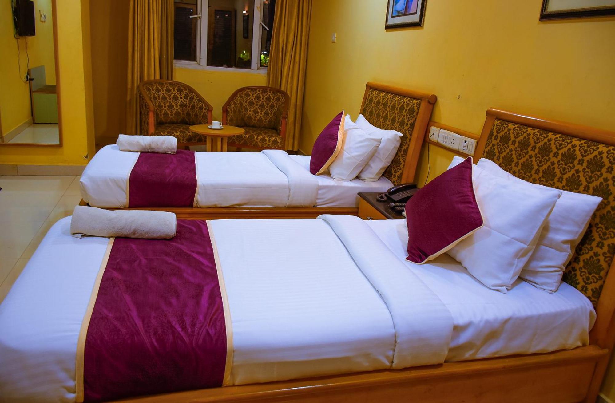 Naksha Tree Hotels - Mogappair Chennai Luaran gambar